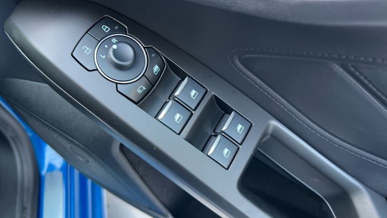 Ford Focus 1.0 EcoBoost Hybrid mHEV 155 ST-Line 5dr Auto Petrol Estate